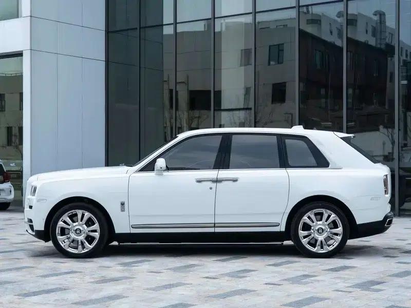 2024 Cullinan 5-seater — миниатюра 4