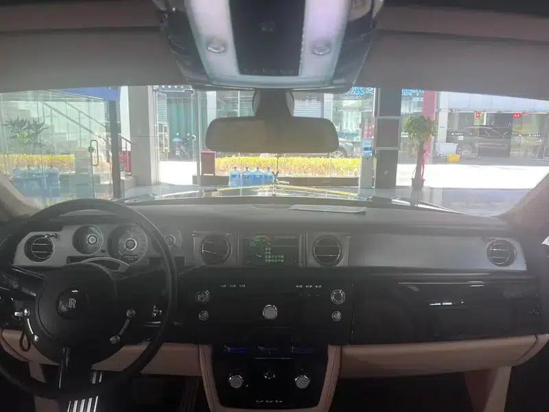 2006 Phantom 6.7L Extended Wheelbase (EWB) — миниатюра 7