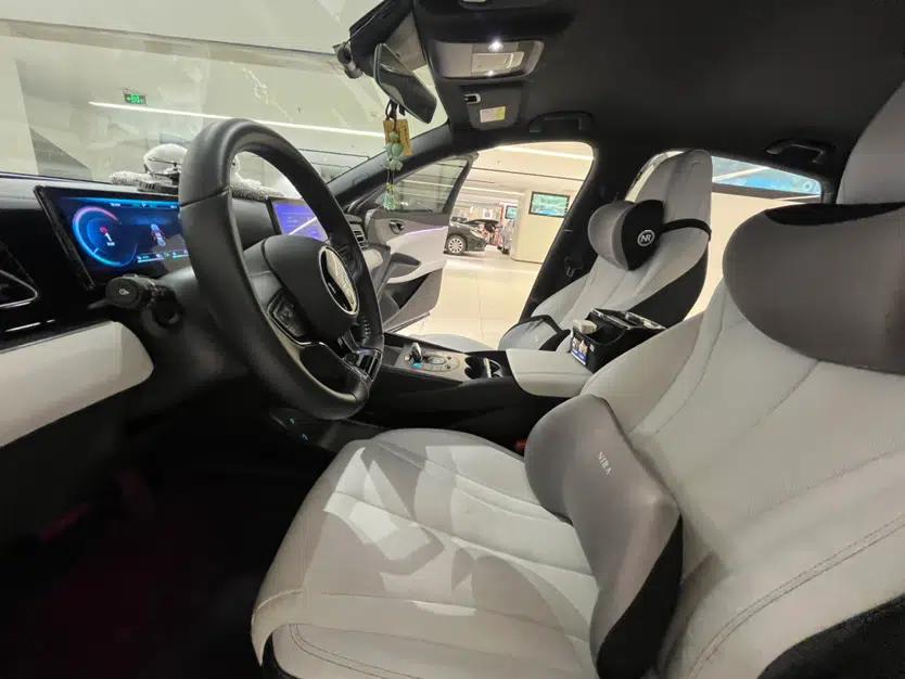 BYD Seal 06 New Energy 2024 DM-i 80KM Prestige Model — миниатюра 30