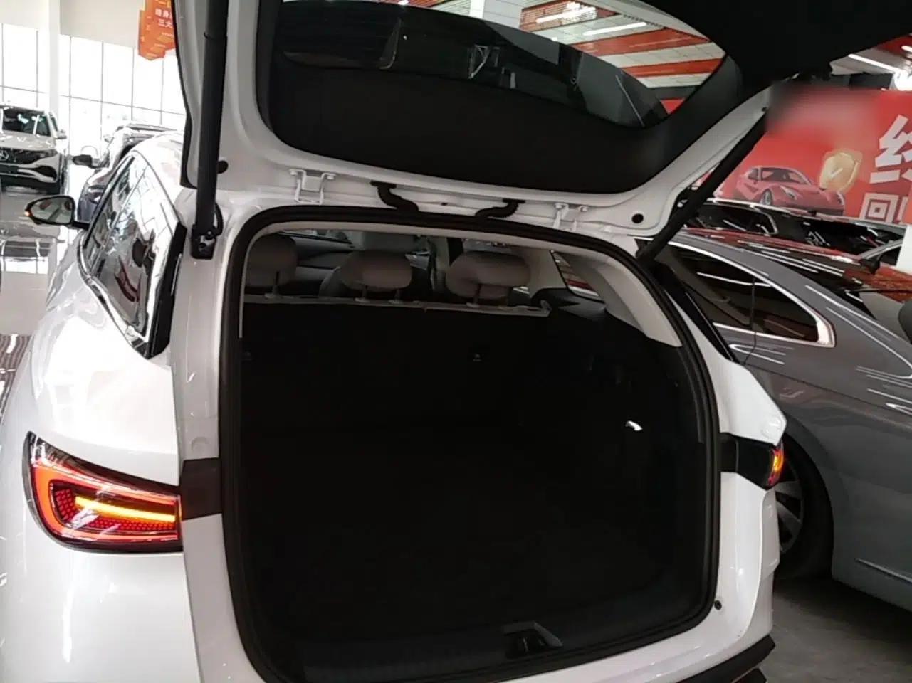 BYD Seal 06 DM-i Touring 2025 DM-i Touring High-End Model — миниатюра 22