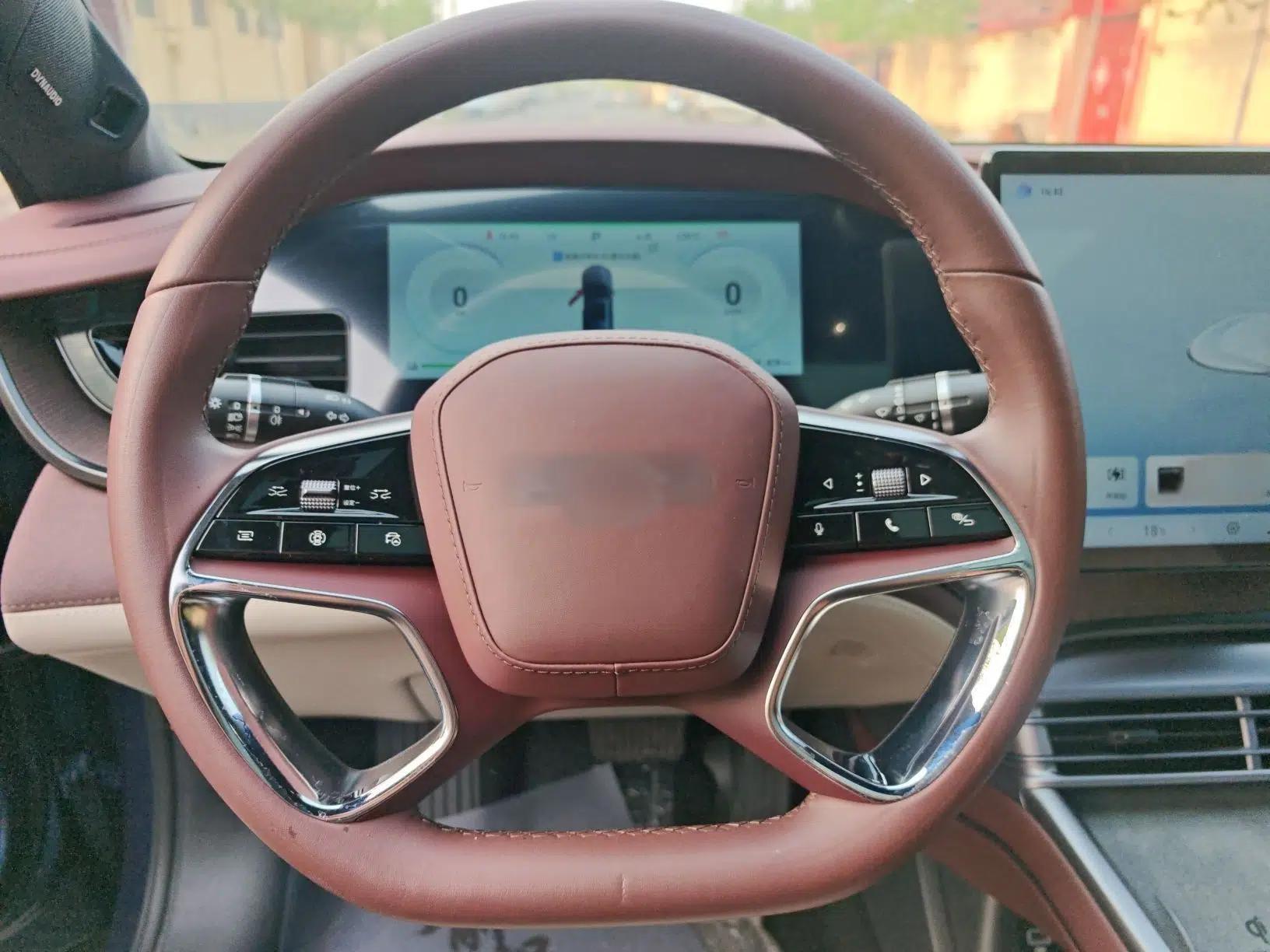 BYD Seal 2023 DM-i 1.5T 121km Prestige Model — миниатюра 18