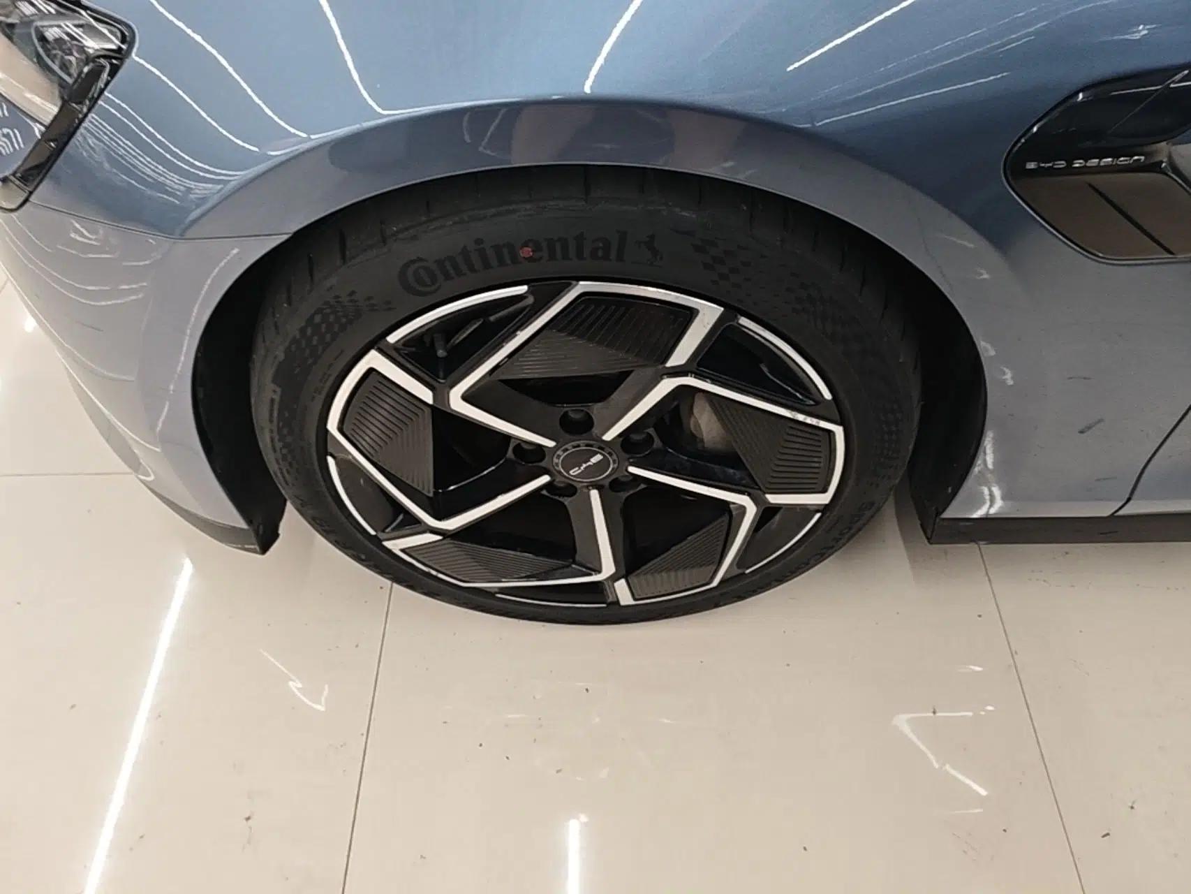 BYD Seal 2022 700 km Long-Range Rear-Wheel-Drive Version — миниатюра 10