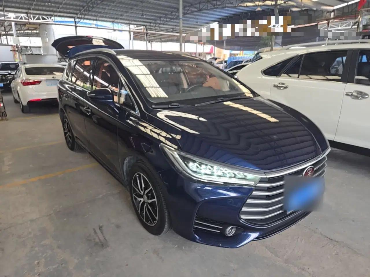 BYD Song MAX 2017 1.5T Automatic Smart Connect Elite 7-Seater — миниатюра 3