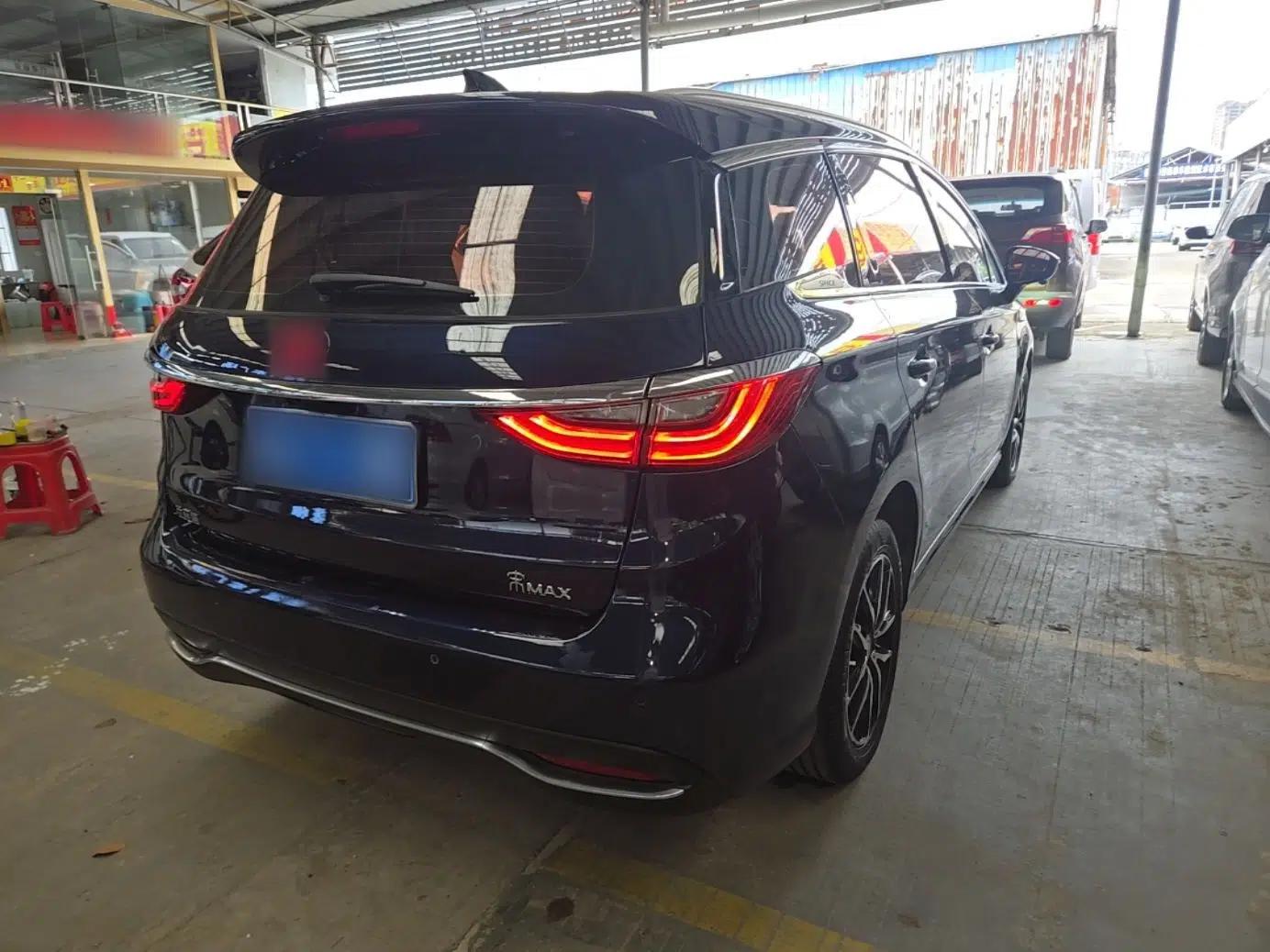 BYD Song MAX 2017 1.5T Automatic Smart Connect Elite 7-Seater — миниатюра 6