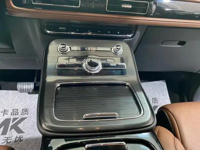 Navigator 2021 2.7T AWD Premium Edition — миниатюра 14