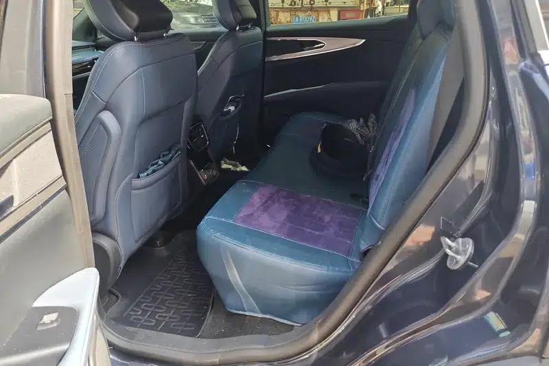 Navigator 2021 2.0T AWD Premium Edition — миниатюра 16