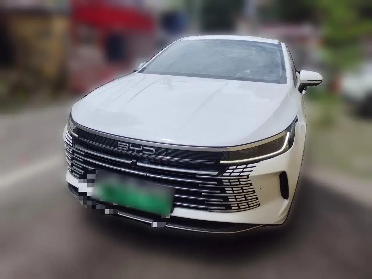 BYD Destroyer 05 2022 DM-i 120KM Prestige Model — миниатюра 2