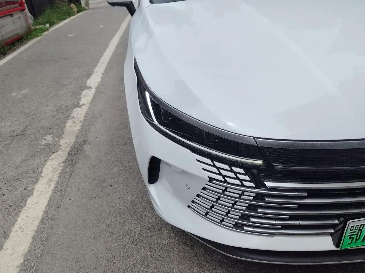 BYD Destroyer 05 2022 DM-i 120KM Prestige Model — миниатюра 7