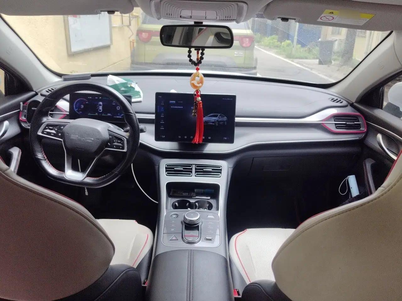 BYD Destroyer 05 2022 DM-i 120KM Prestige Model — миниатюра 9