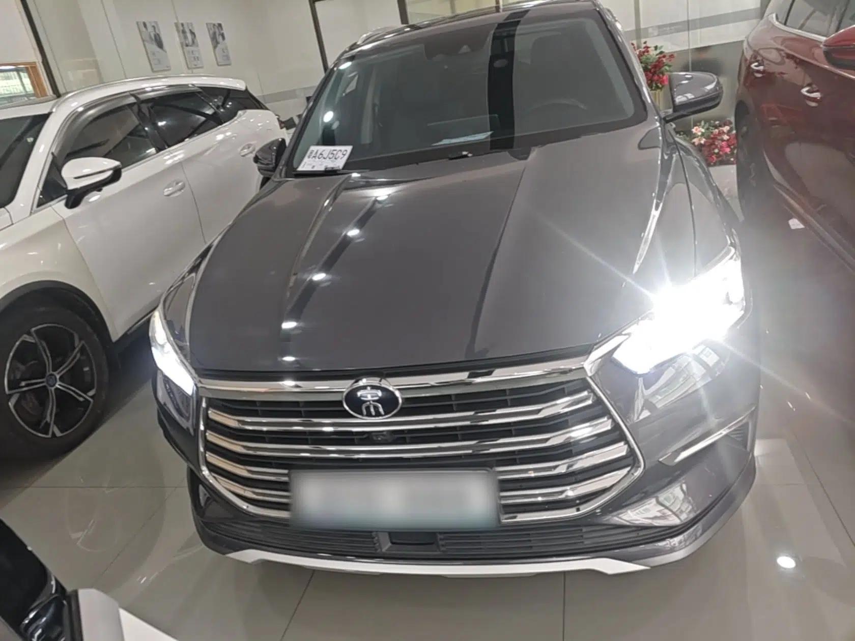 BYD Song Pro New Energy 2019 DM 1.5T Four-Wheel Drive Performance Edition Flagship Model — миниатюра 2
