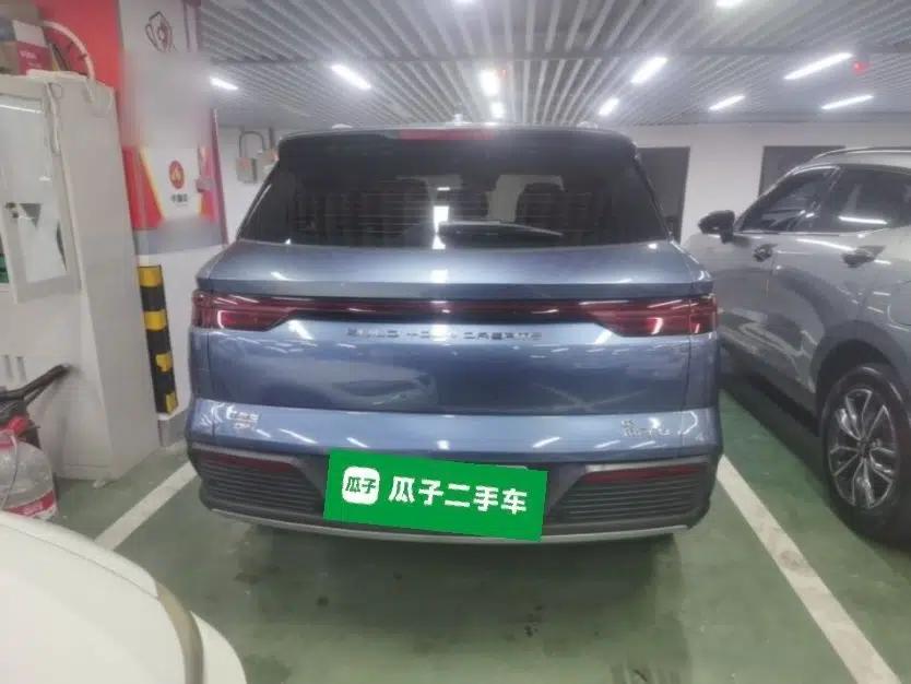 BYD Song Pro New Energy 2023 Champion Edition DM-i 110KM Beyond Model — миниатюра 5