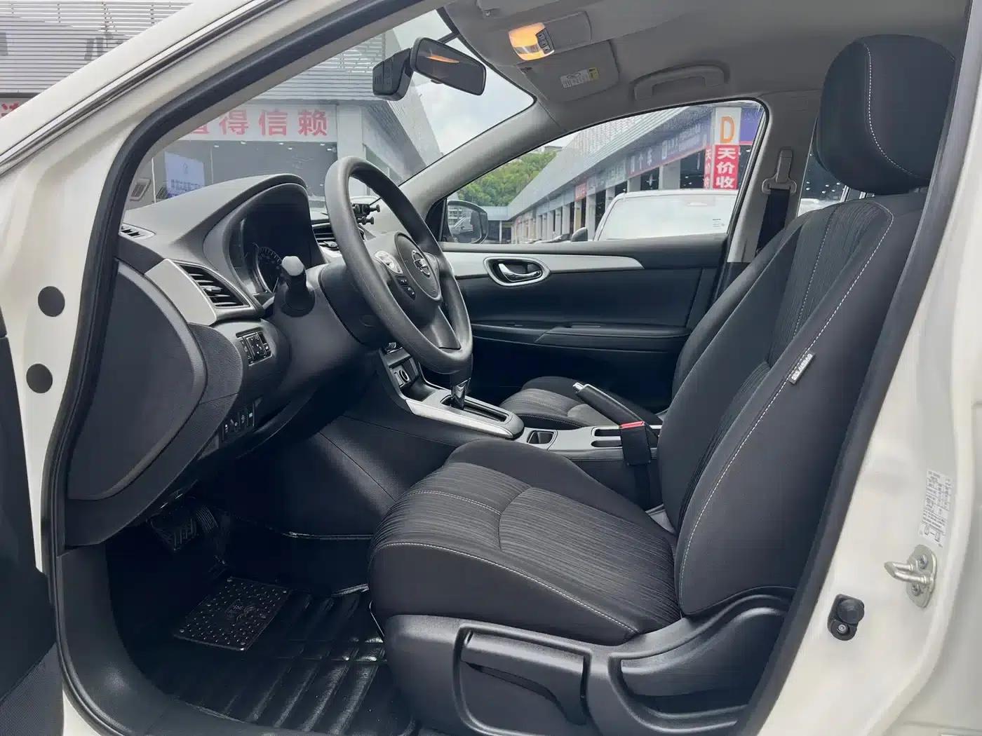 Nissan Sylphy 2024 Classic 1.6XE CVT Comfort Edition — миниатюра 4