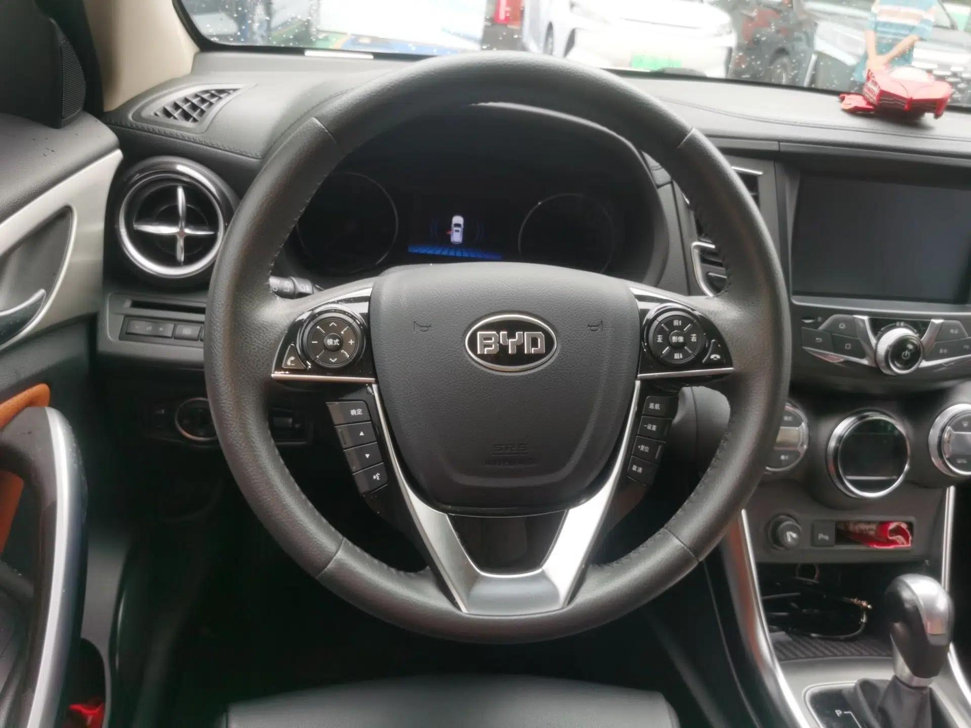 BYD Song 2016 2.0TID Automatic Luxury Edition — миниатюра 10