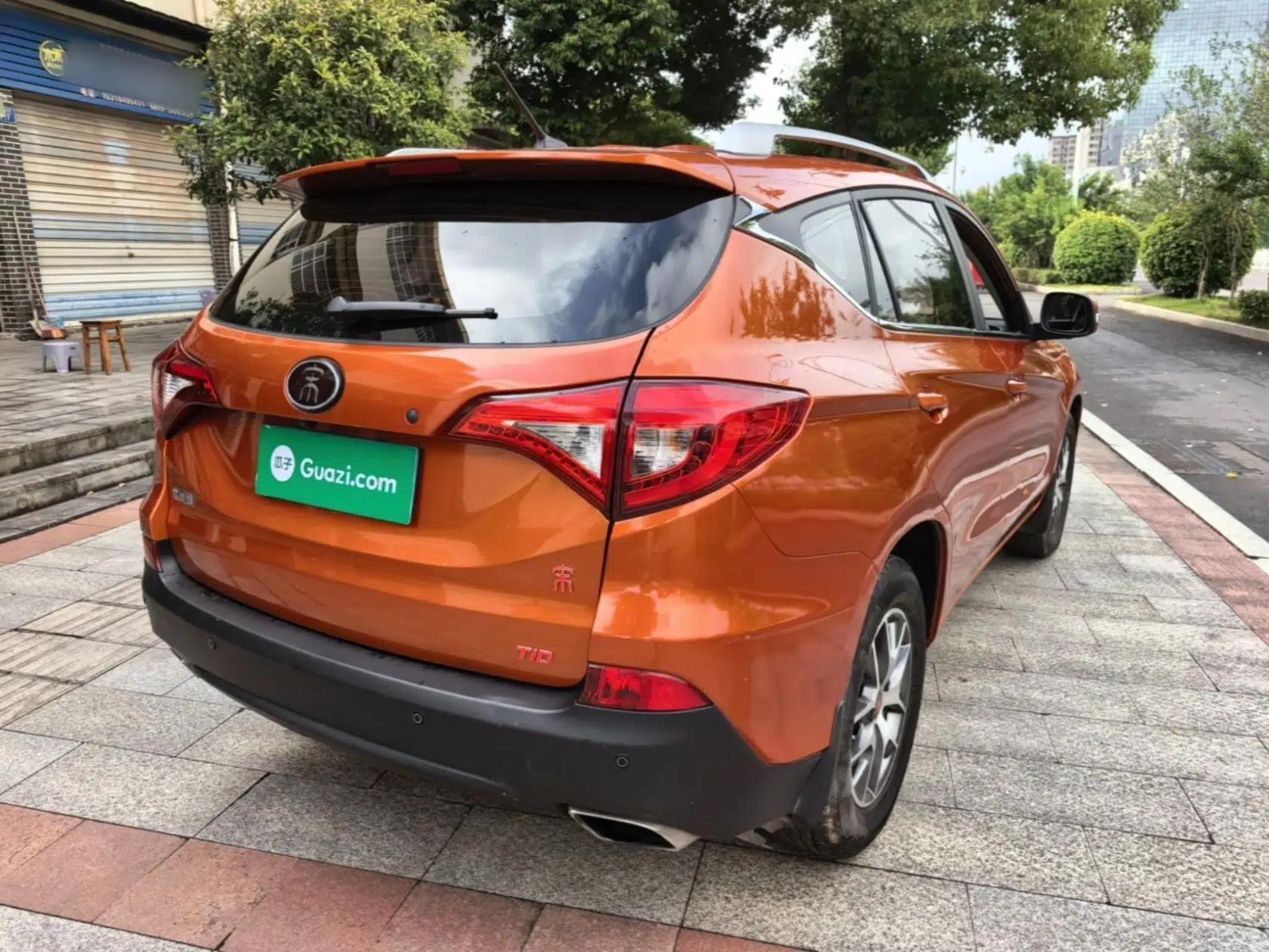 BYD Song 2017 Gaishe Upgrade Edition 1.5TID Automatic Elite Model — миниатюра 6