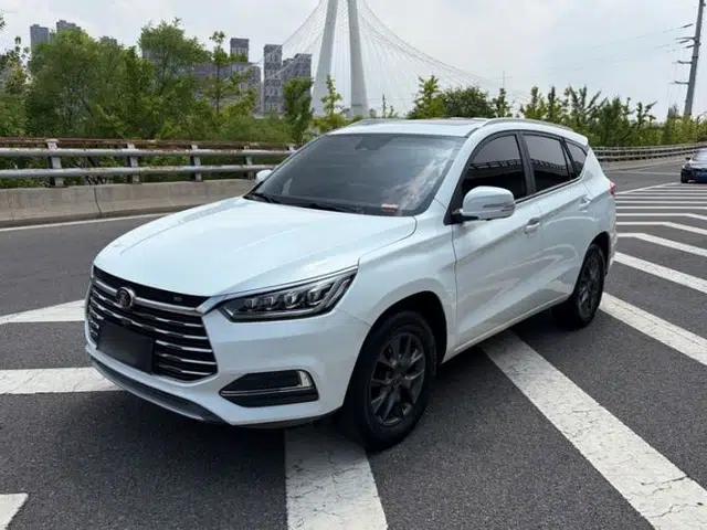 BYD Song 2019 1.5TI Automatic Smart Connect Luxurious Edition