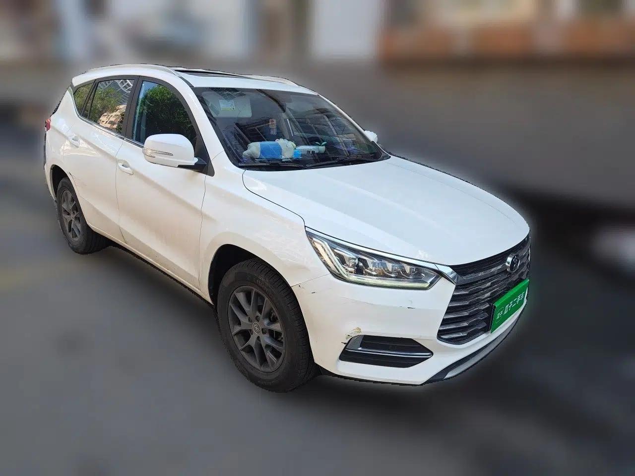 BYD Song 2020 Classic Edition 1.5T Automatic Elite Model — миниатюра 3