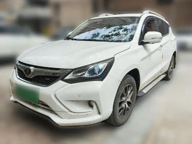 BYD Song 2017 Gaishi Upgrade Edition 1.5TI Manual Elite Model