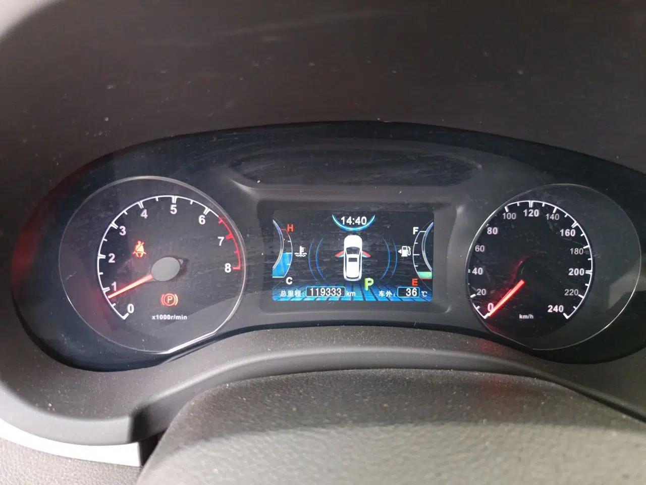 BYD Song 2016 GaiShi Edition 1.5TID Automatic Elite Model — миниатюра 11