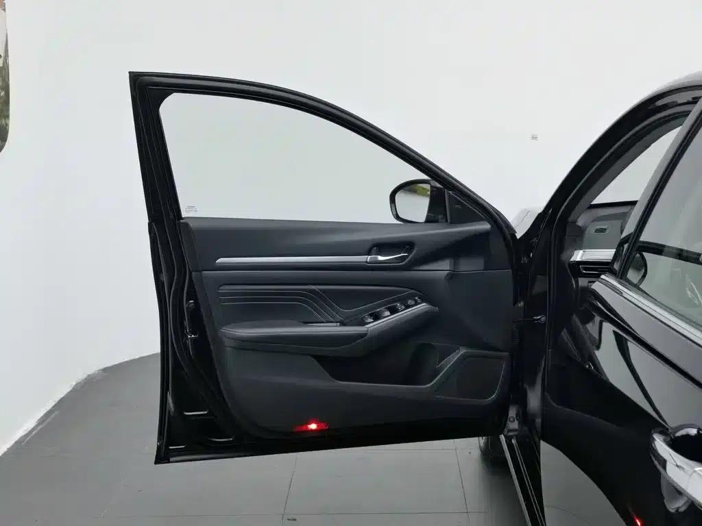 Teana 2022 2.0T XL Premium Edition — миниатюра 8