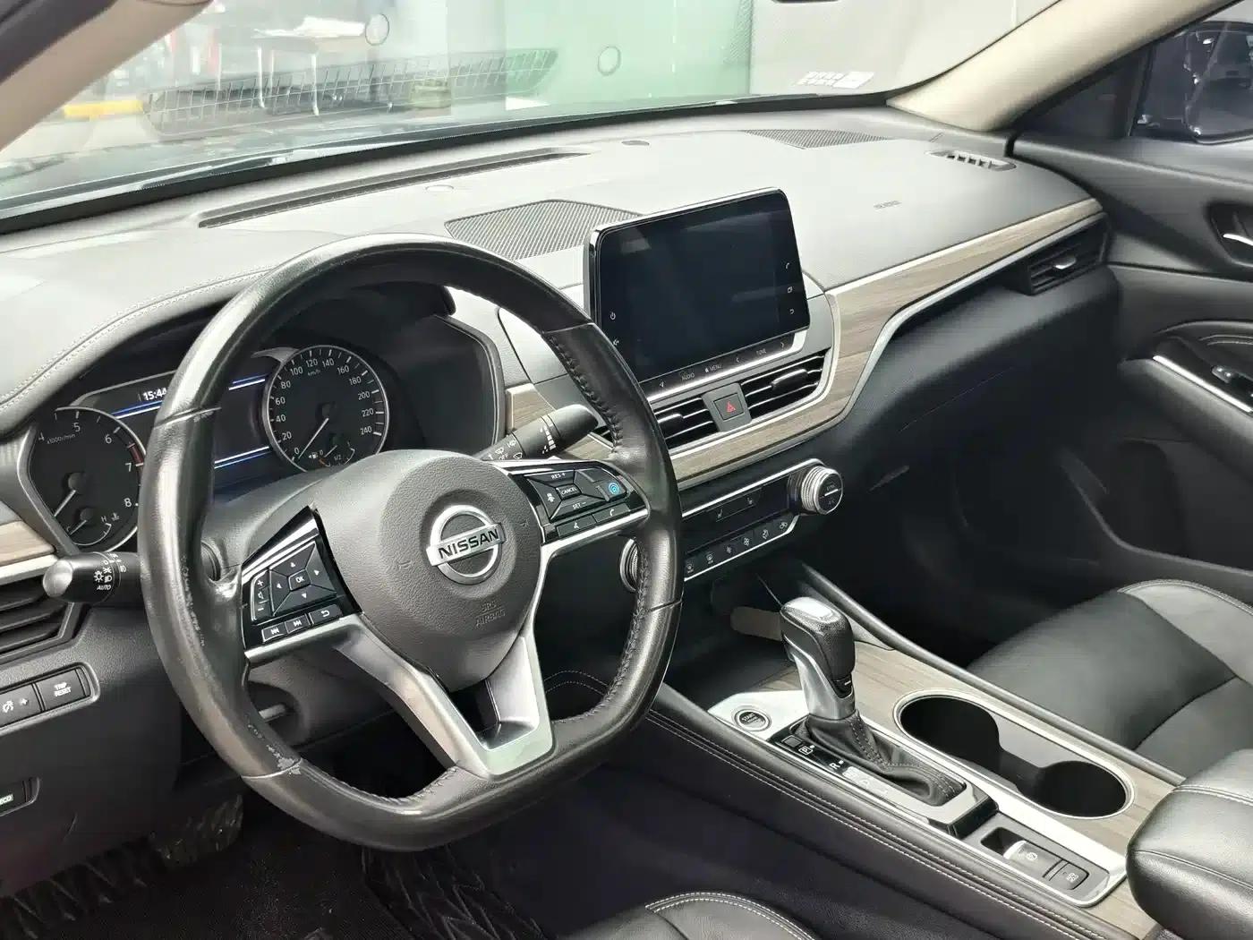 Teana 2021 2.0L XL Upper AD1 Smart Navigation Edition — миниатюра 8