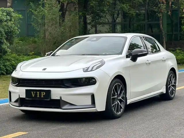 Lynk & Co 03 2019 2.0TD Automatic Pro Edition