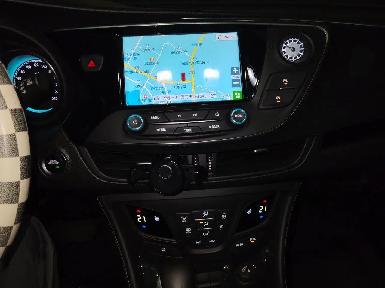 Buick Envision 2016 20T Two-Wheel-Drive Elite Model — миниатюра 13