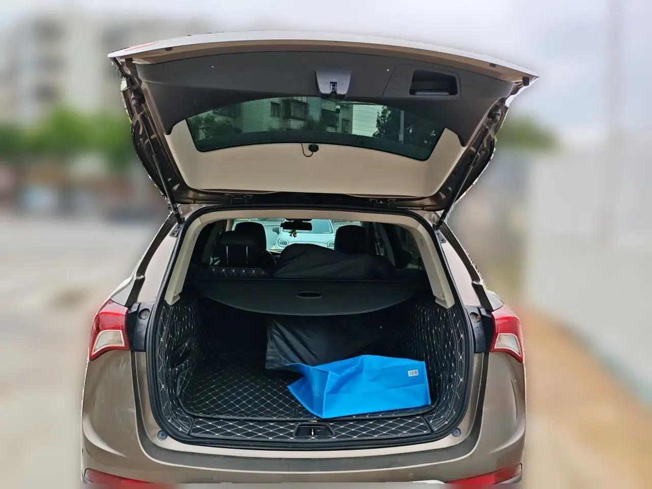 Buick Envision 2019 20T Two-Wheel Drive Elite Version China V Standard — миниатюра 19