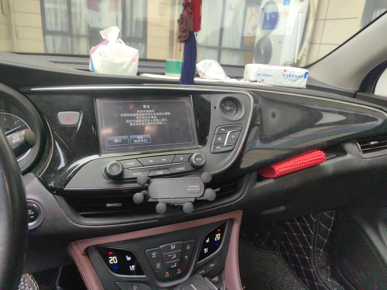 Buick Envision 2019 28T Four-Wheel Drive Luxury Version China V Standard — миниатюра 13