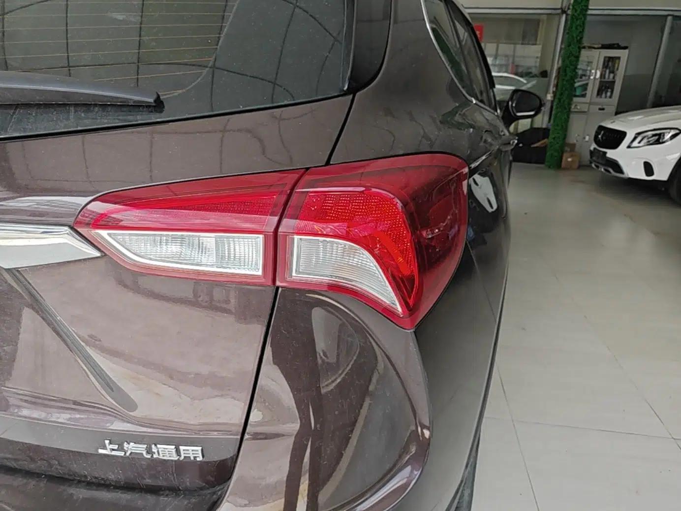Buick Envision 2019 20T Two-Wheel Drive Luxury Version China VI Standard — миниатюра 9