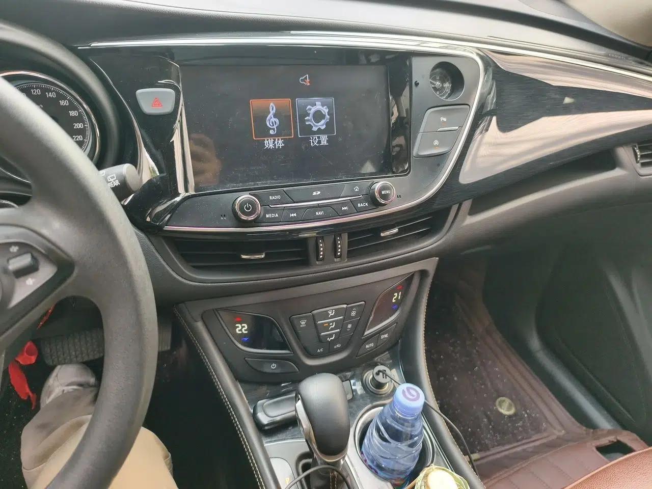Buick Envision 2016 20T Two-Wheel Drive Leading Version — миниатюра 12