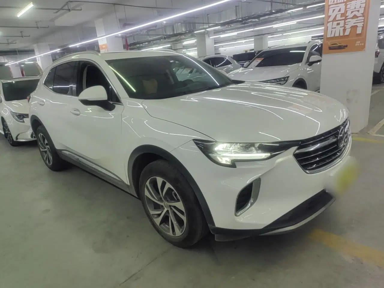 Buick Envision 2022 Encore S 652T Two-Wheel-Drive Luxury Model — миниатюра 3