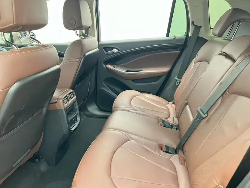 Buick Envision 2018 28T All-Wheel-Drive Versatile Sports Flagship Model — миниатюра 30
