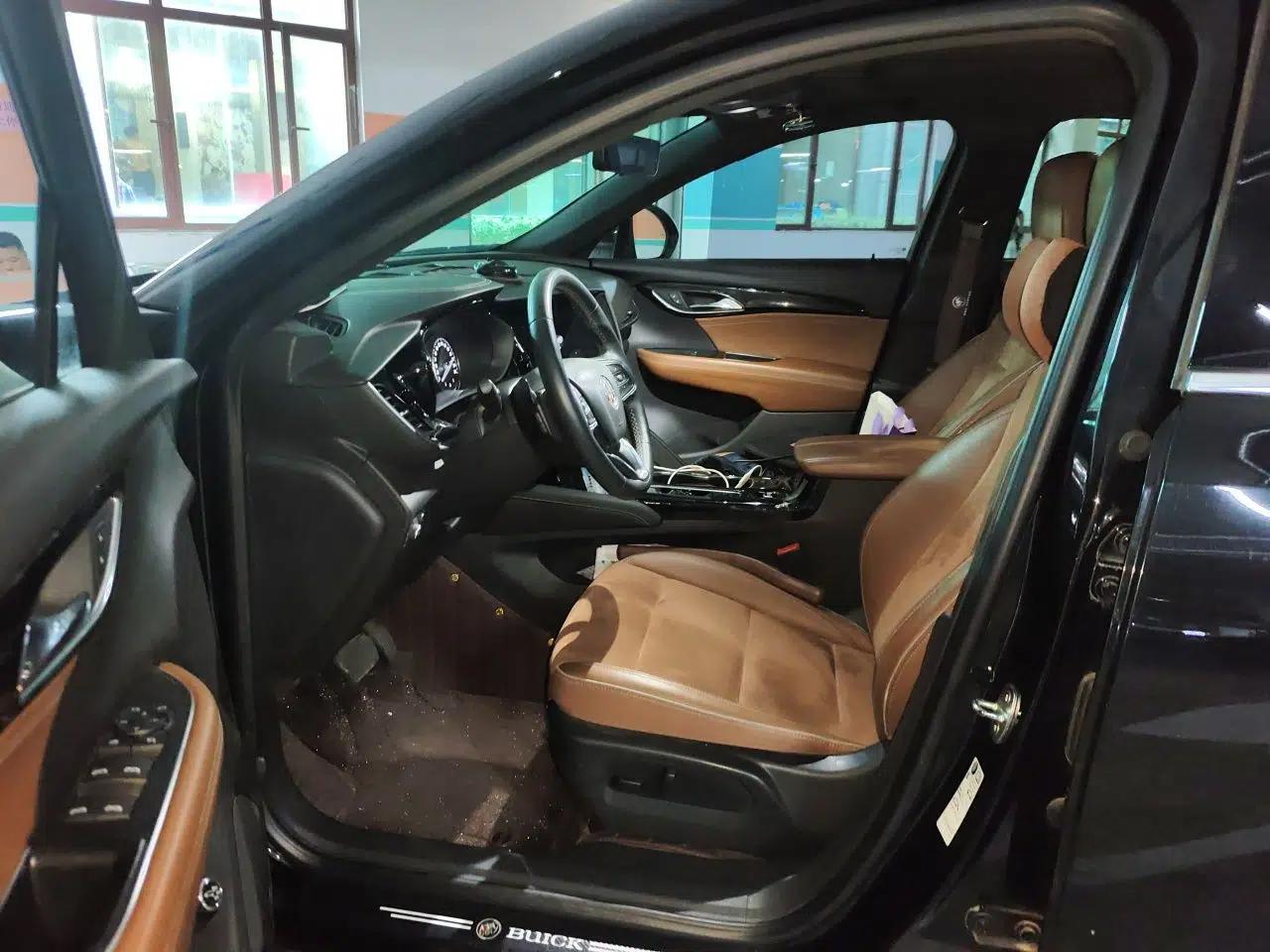 Buick Envision 2020 Encore S 652T Two-Wheel Drive Luxury Model — миниатюра 15