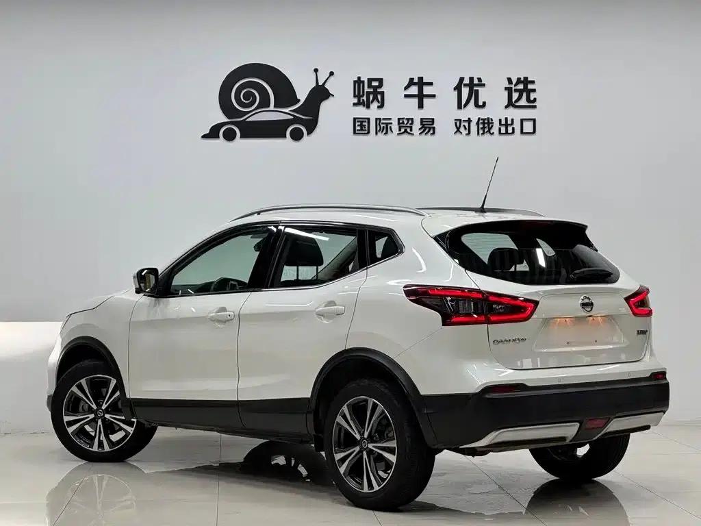 Nissan Qashqai 2022 2.0L CVT XV Prem.Pro Luxury Navigation Edition — миниатюра 5