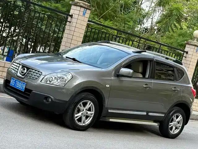 Nissan Qashqai 2010 20X CVT 2WD