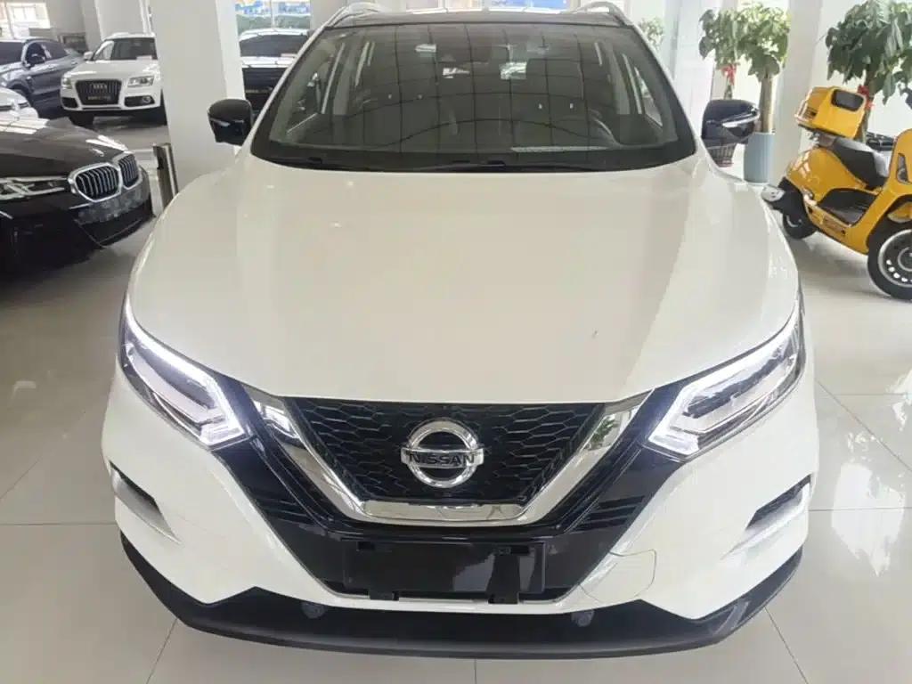 Nissan Qashqai 2022 2.0L CVT XV Prem Luxury Edition — миниатюра 3