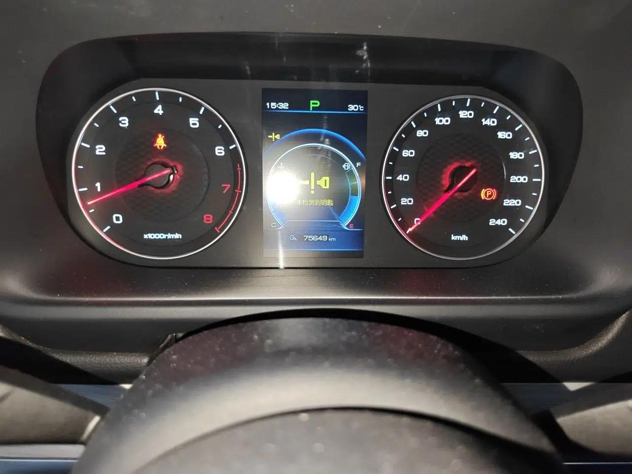 BYD Tang 2019 2.0T Automatic SmartConnect Prestige 7-Seater China VI Standard — миниатюра 12