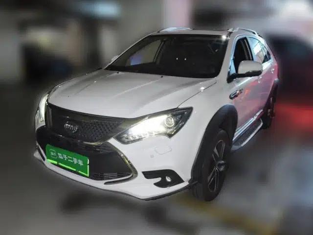 BYD Tang New Energy 2015 2.0T Four-Wheel-Drive Flagship Model