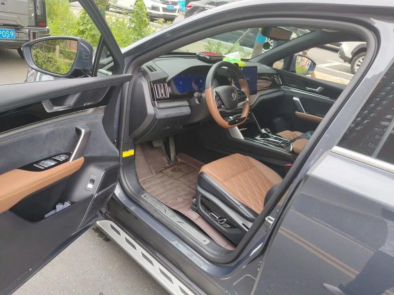 BYD Tang New Energy 2021 DM-i 112KM Prestige Model — миниатюра 16