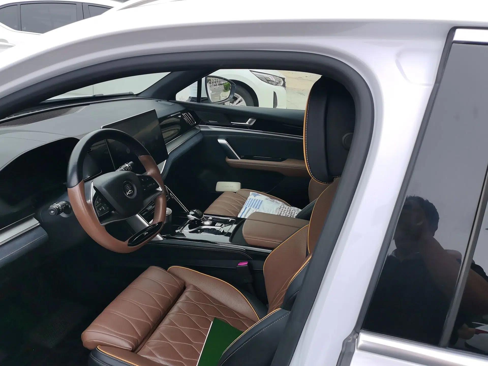 BYD Tang New Energy 2021 DM-i 112KM Prestige Model — миниатюра 19