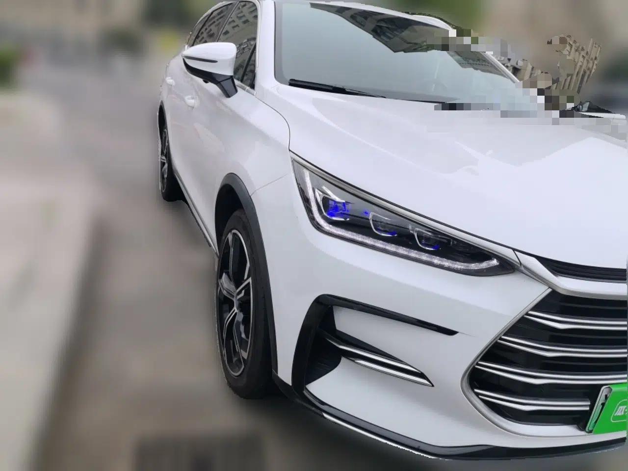 BYD Tang New Energy 2021 DM-i 112KM Prestige Model — миниатюра 3