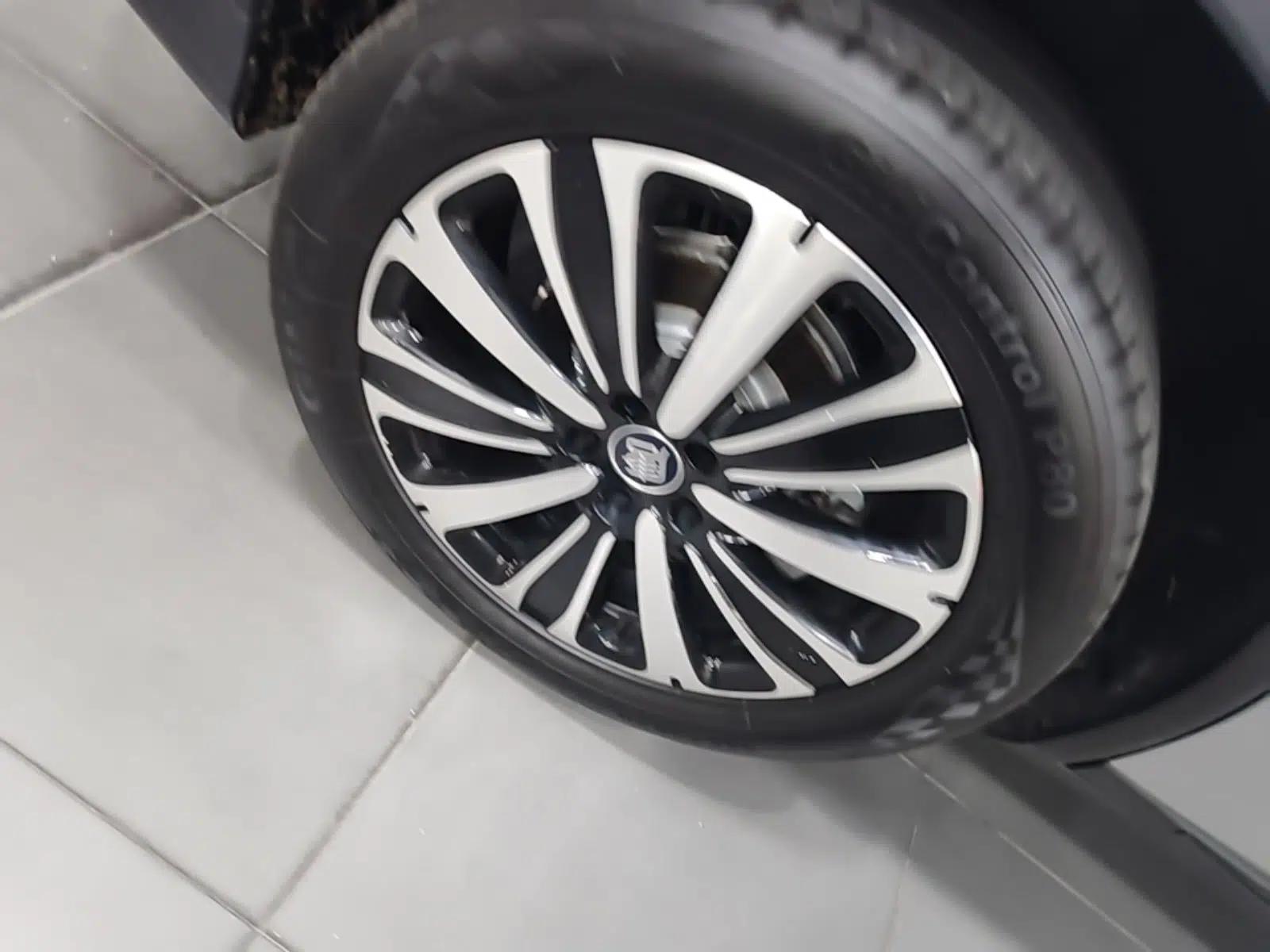 BYD Tang New Energy 2025 Model Smart Drive Version DM-i 175KM Deluxe Version — миниатюра 11