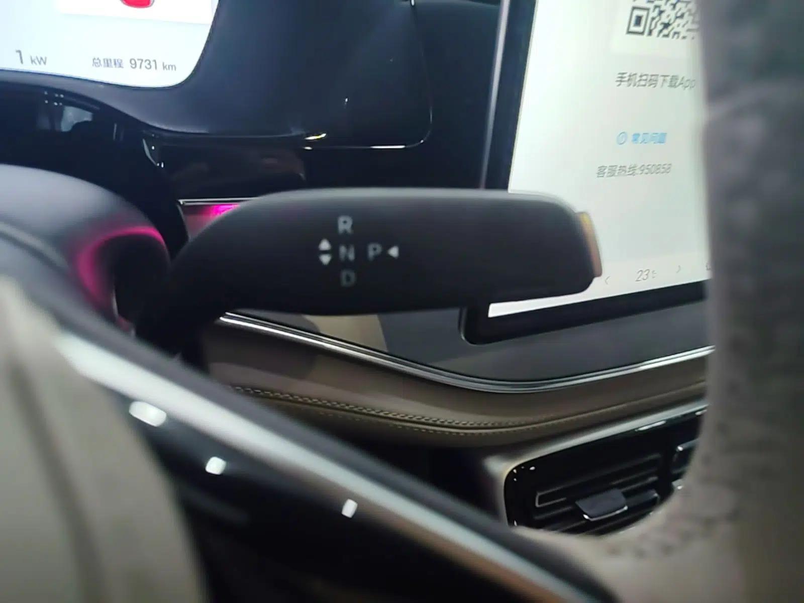 BYD Tang New Energy 2025 Model Smart Drive Version DM-i 175KM Deluxe Version — миниатюра 16