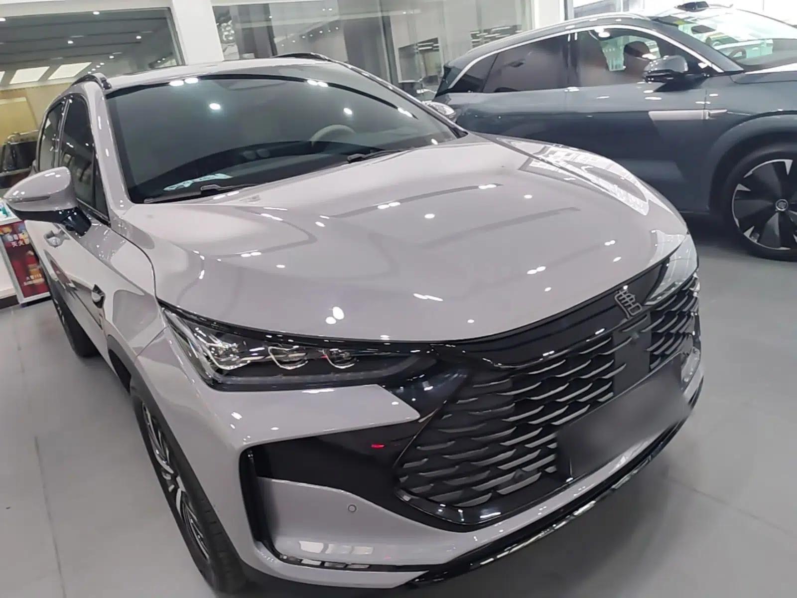 BYD Tang New Energy 2025 Model Smart Drive Version DM-i 175KM Deluxe Version — миниатюра 3