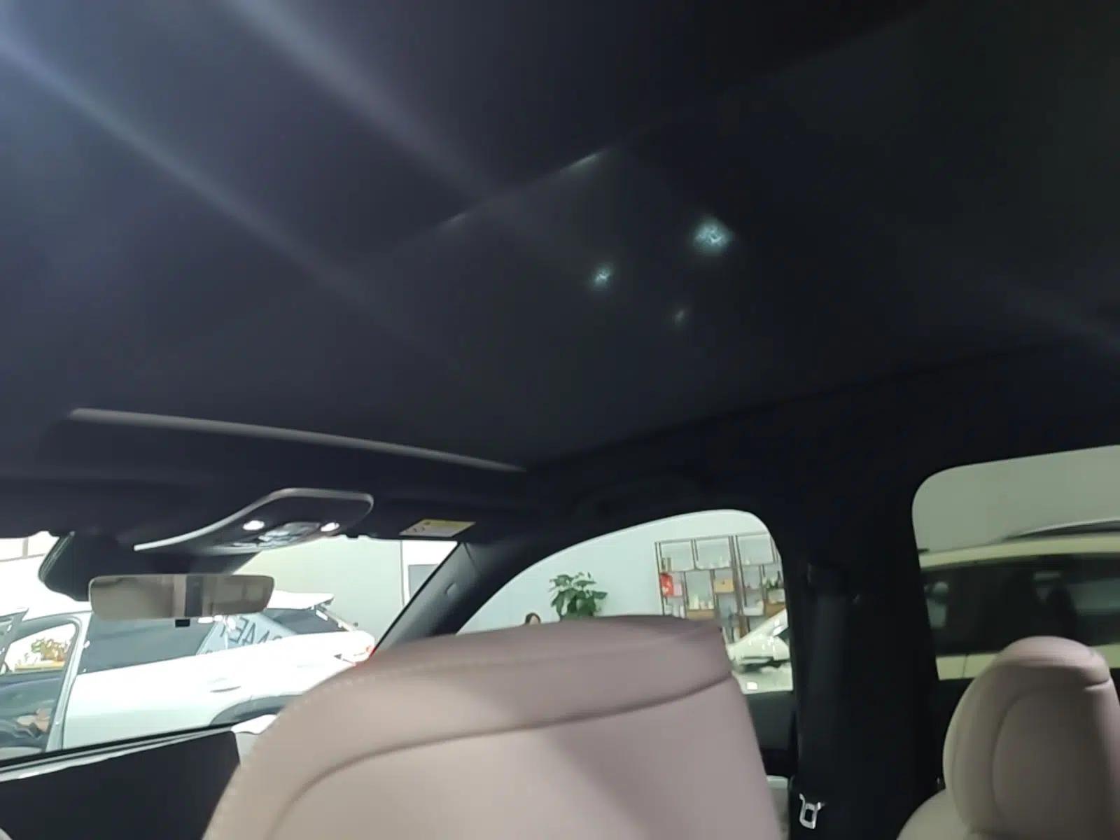 BYD Tang New Energy 2025 Model Smart Drive Version DM-i 175KM Deluxe Version — миниатюра 21