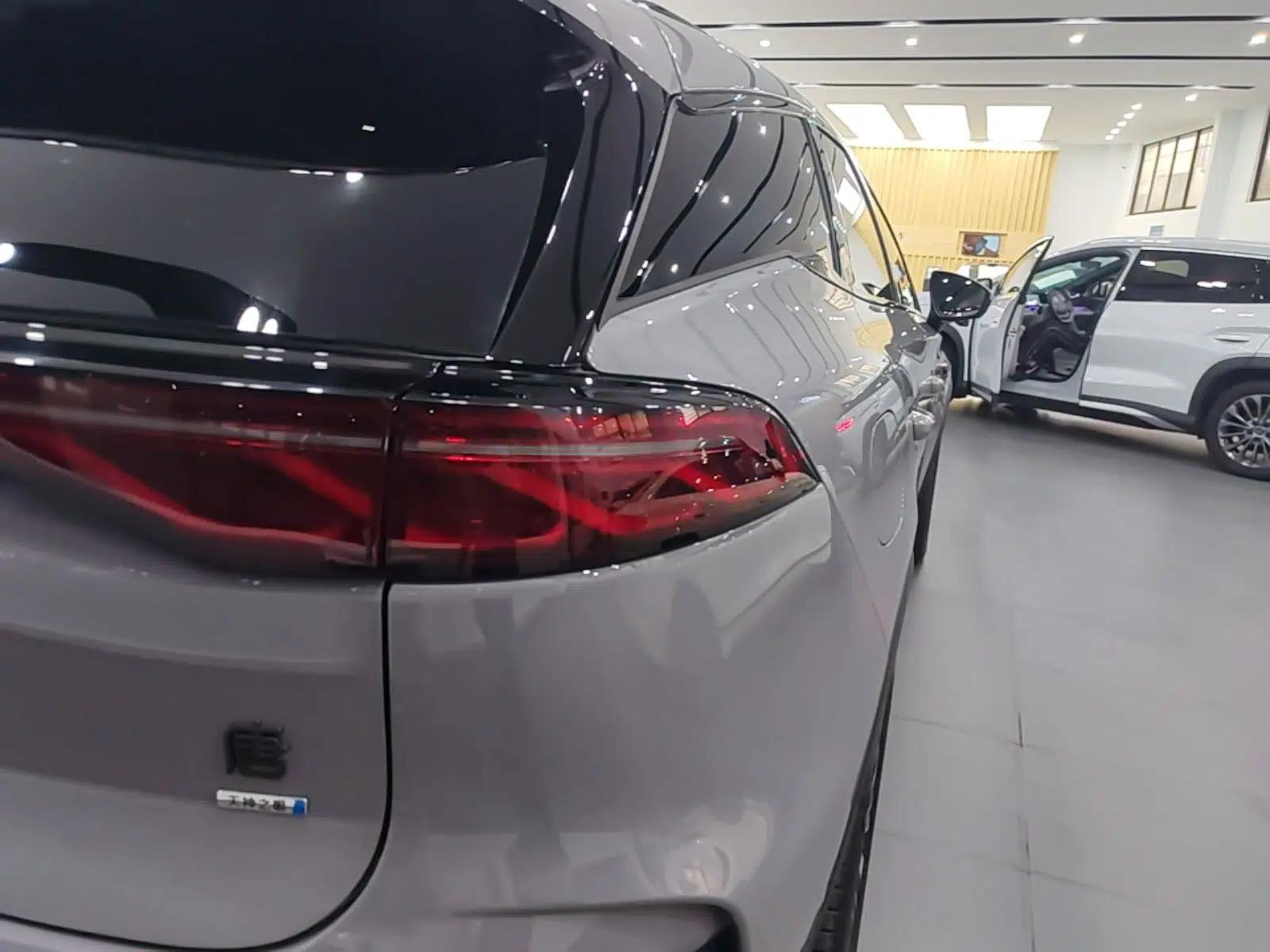 BYD Tang New Energy 2025 Model Smart Drive Version DM-i 175KM Deluxe Version — миниатюра 9