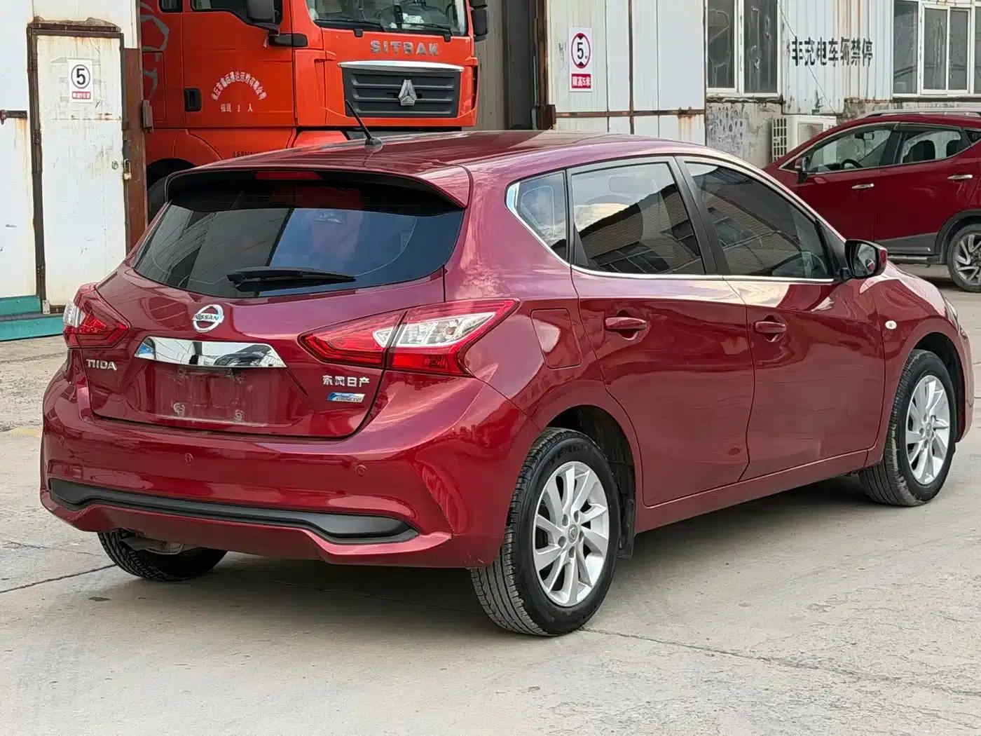 2016 Tiida 1.6L CVT Sport Edition — миниатюра 7