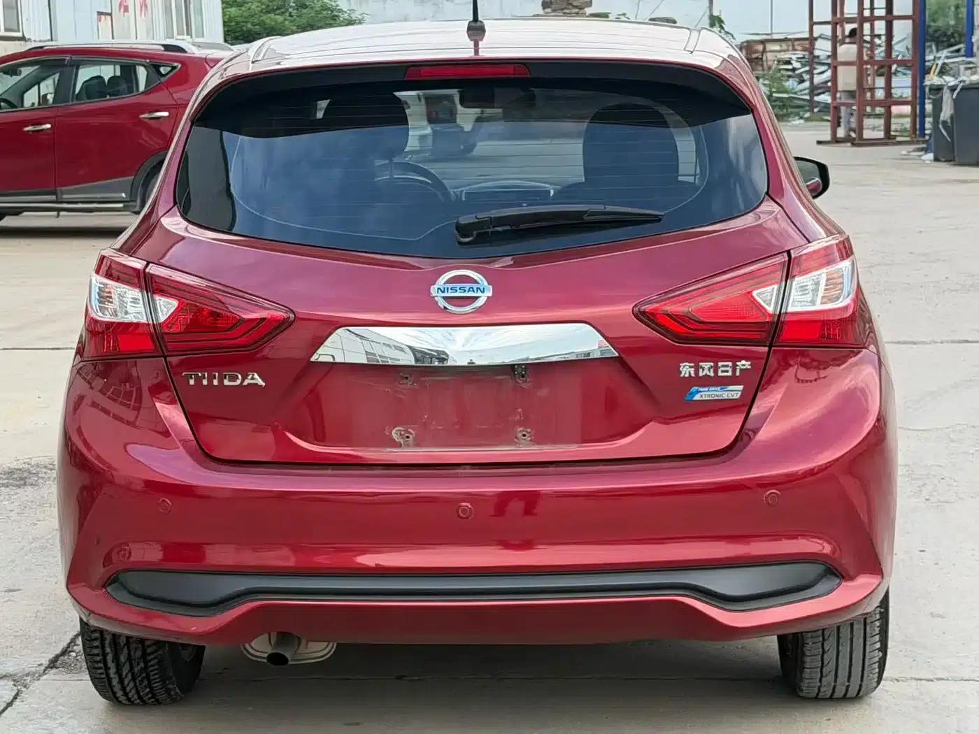 2016 Tiida 1.6L CVT Sport Edition — миниатюра 8
