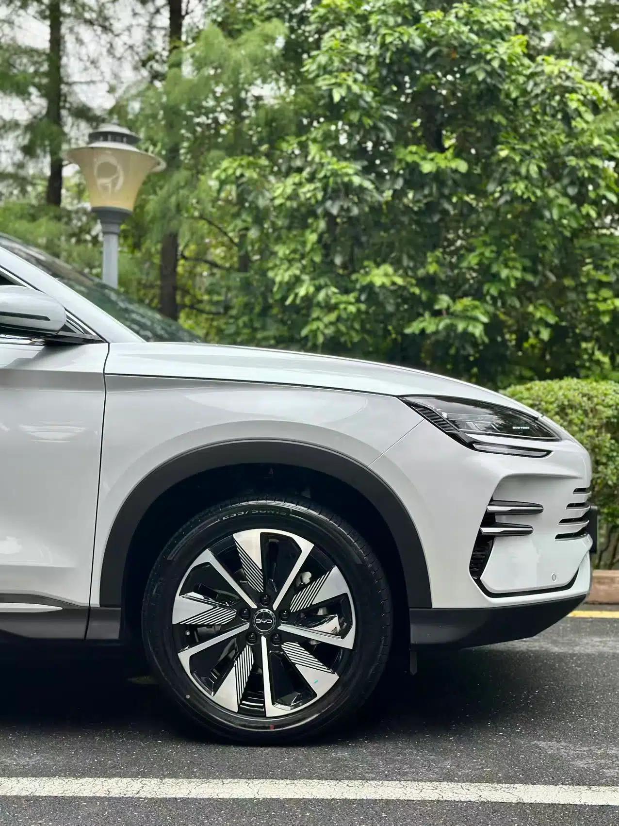 BYD Song PLUS New Energy 2025 DM-i 160KM Flagship Model — миниатюра 20