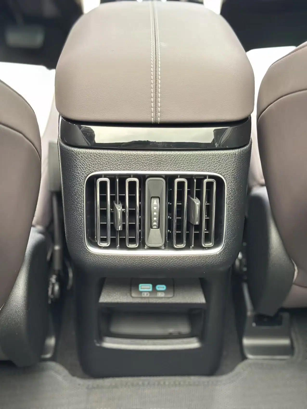 BYD Song PLUS New Energy 2025 DM-i 160KM Flagship Model — миниатюра 43